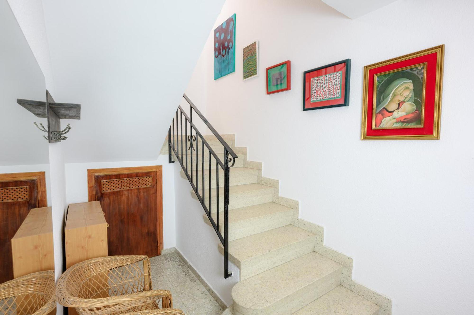 Astarte Guesthouse Castillo de Locubin Luaran gambar