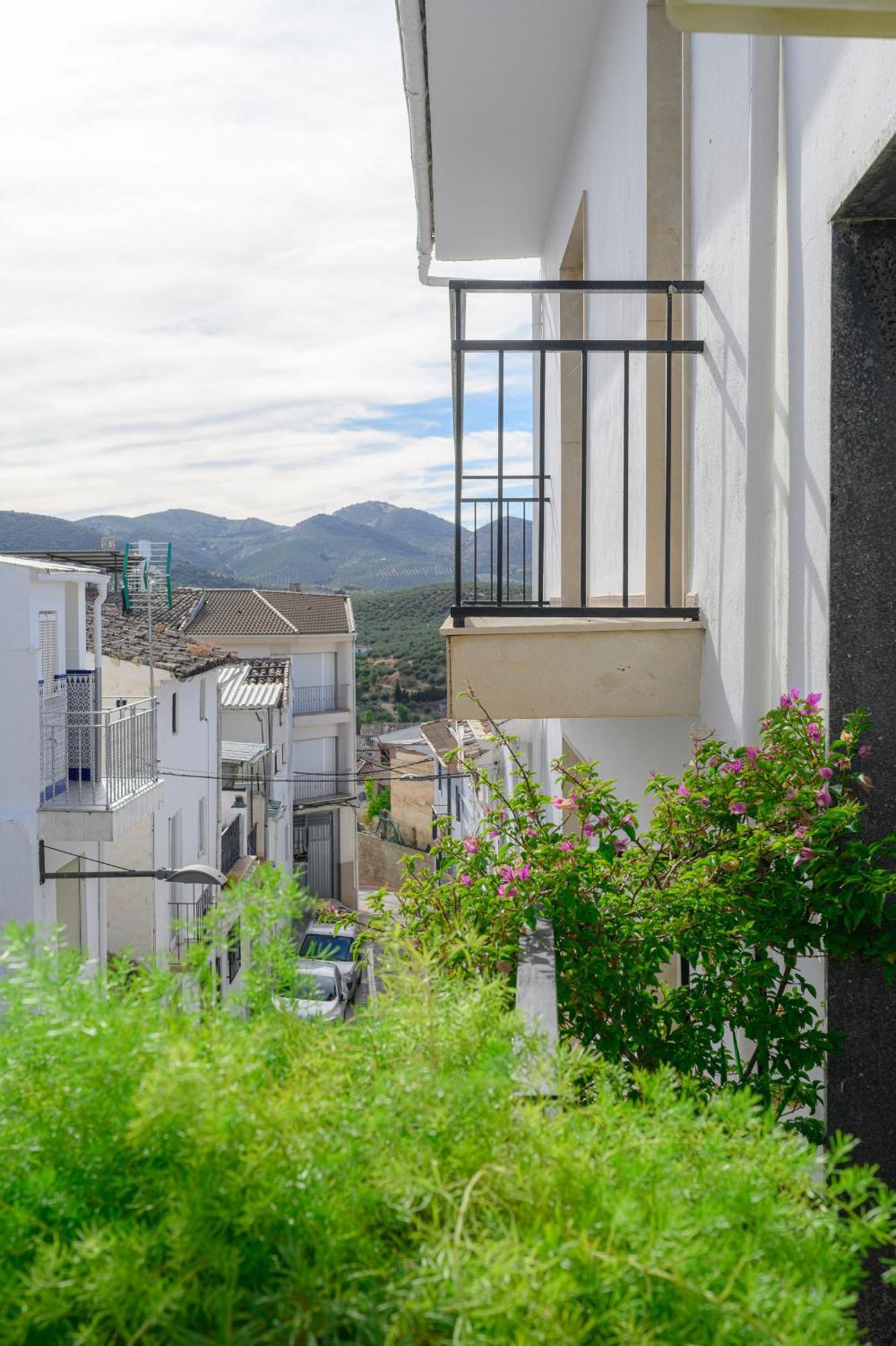 Astarte Guesthouse Castillo de Locubin Luaran gambar