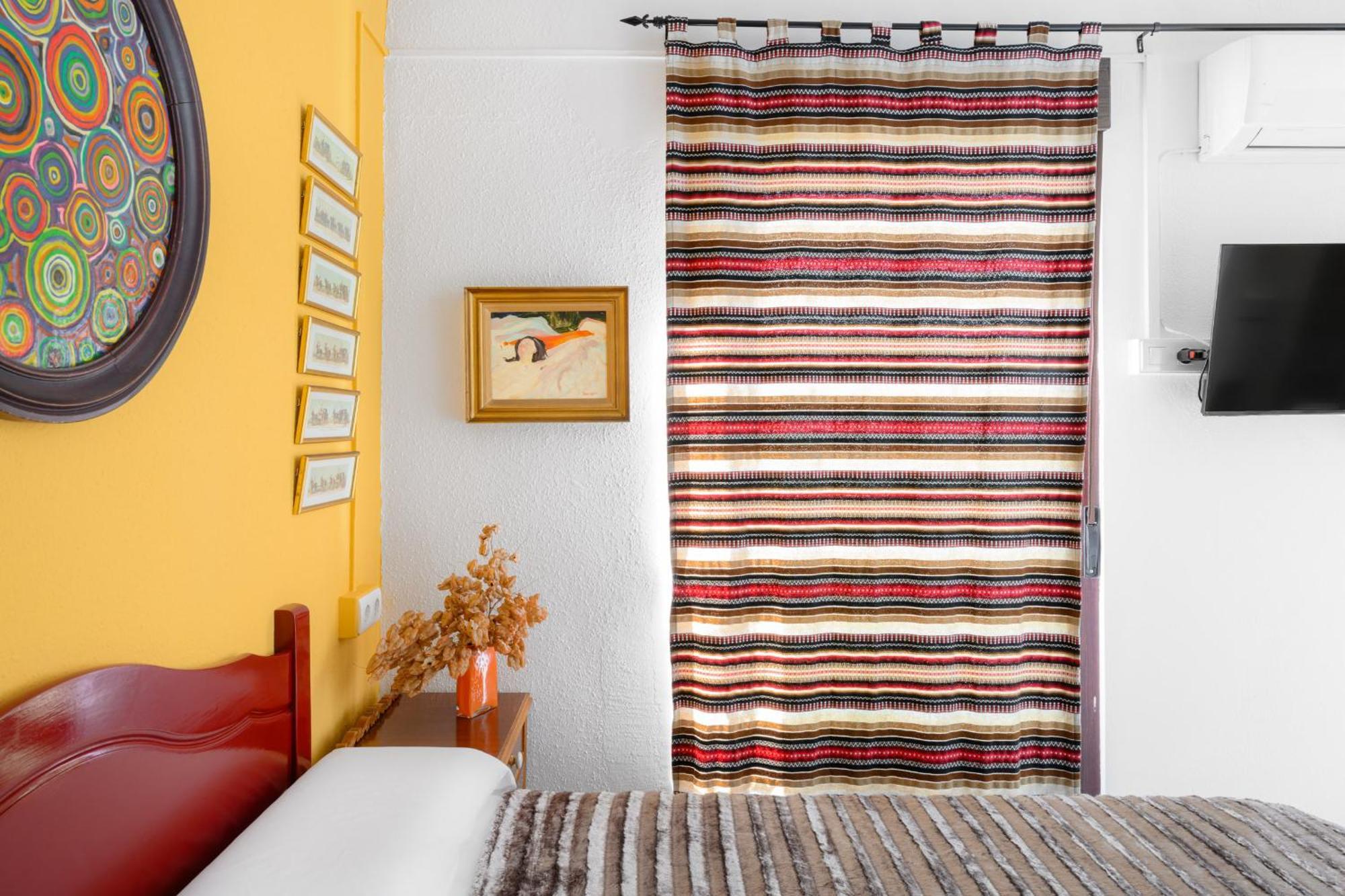 Astarte Guesthouse Castillo de Locubin Luaran gambar