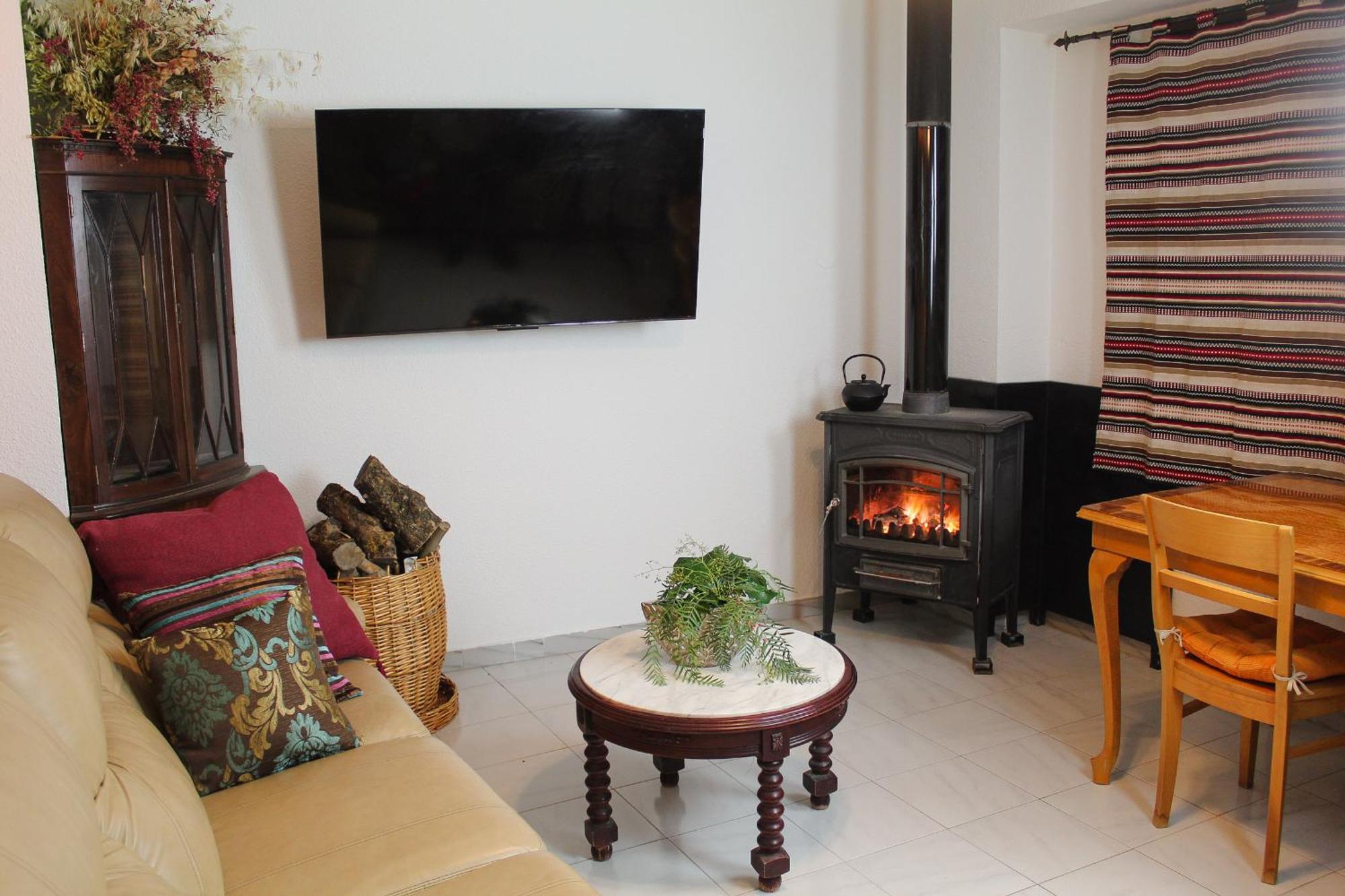 Astarte Guesthouse Castillo de Locubin Luaran gambar